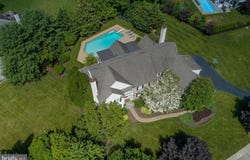 121 SPRING TREE DRIVE, NEWTOWN SQUARE, PA 19073