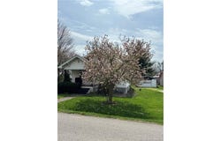205 E Arthur Street, Salem, IN 47167