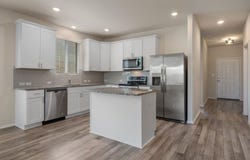 241 Pivot DR, Taylor, TX 76574