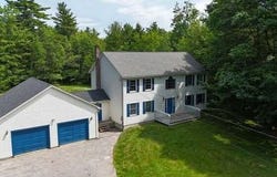 60 Vickery Road, Auburn, ME 04210