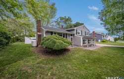 26 Indian Drive, Clinton, CT 06413