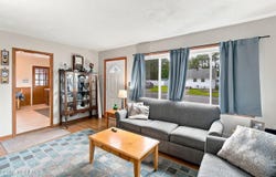 6 Burnham Road, East Brunswick, NJ 08816