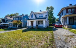216 E Beechwood Avenue, Dayton, OH 45405