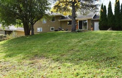8644 Poplar Bridge Curve, Bloomington, MN 55437
