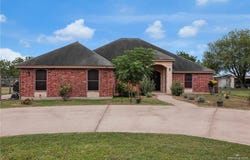 1617 N Monmack Road, Edinburg, TX 78541