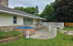 436 6th Avenue SW, Cambridge, MN 55008