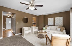 433 Peterson St, IowaCity, IA 52245