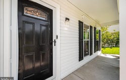 224 ROLLING GLEN LN, SPRING CITY, PA 19475