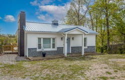 178 Lakeview Point Road, Harrodsburg, KY 40330