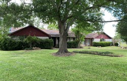 416 Fort Bend Drive, Simonton, TX 77485
