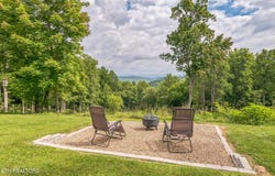 1820 Locust Grove Rd, New Tazewell, TN 37825