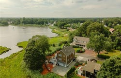 16 Capen Street, Warwick, RI 02889