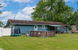 3803 S Shepherd Road, Mt Pleasant, MI 48858