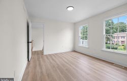 121 S COLTS NECK WAY, HOCKESSIN, DE 19707