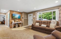 422 E 10th Ave, Post Falls, ID 83854