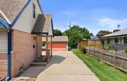 7710 W Ohio Ave, Milwaukee, WI 53219