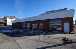 1105 Wheeling Avenue, Cambridge, OH 43725