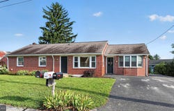 3619 ROSE Avenue, GORDONVILLE, PA 17529