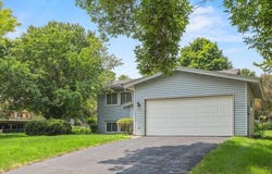 8550 Darnel Road, Eden Prairie, MN 55347
