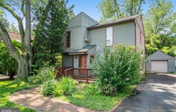 7125 GORDONS ROAD, FALLS CHURCH, VA 22043
