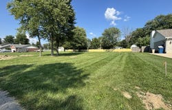 5654 N Vinton Hills Drive, Fairland, IN 46126