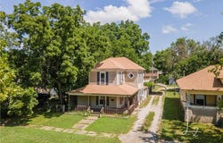 910 Illinois Street, Neodesha, KS 66757