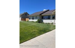 309 SPRUCE Street, Pinedale, WY 82941