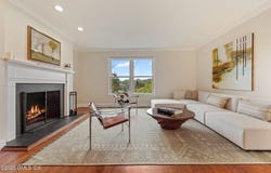 172 Field Point Road, Greenwich, CT 06830