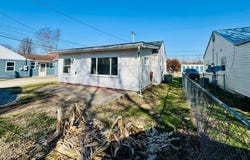 311 W 8th Ave, Huntington, WV 25701