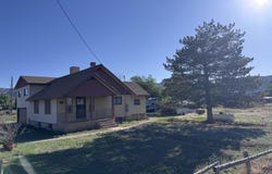 325 E Main ST, Escalante, UT 84726