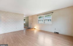 21 JERRYS AVENUE, CLAYTON, NJ 08312