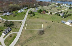 937-939-941 Brinton Road, Lake Isabella, MI 48893