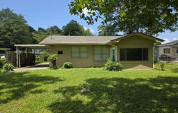 103 S Purdue Ave, Oak Ridge, TN 37830