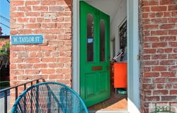 24 W Taylor Street, Savannah, GA 31401