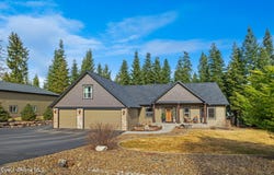 11668 N WATERFORD LOOP, Hauser, ID 83854