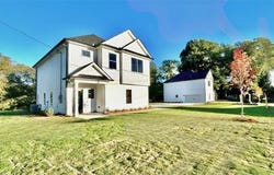 12 Confederate Street NW, Cartersville, GA 30121