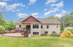 16331 Crosstown Boulevard NW, Andover, MN 55304