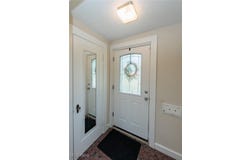 2199 Barrington Road, University Heights, OH 44118