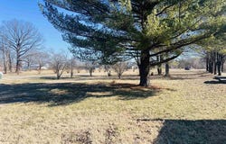 221 S Main St, Beaver Dam, KY 42320