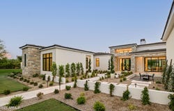 8230 N MOCKINGBIRD Lane, Paradise Valley, AZ 85253