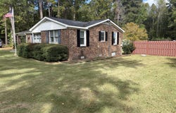 13367 Us 264 Highway E, Pinetown, NC 27865