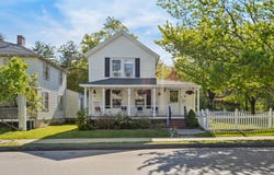 75 Ledgelawn Avenue, Bar Harbor, ME 04609