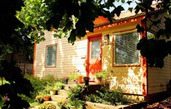 512 W 1st St, Moscow, ID 83843
