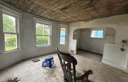 4930 Frazee Avenue, Cleveland, OH 44127