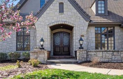10408 Howe Lane, Leawood, KS 66206