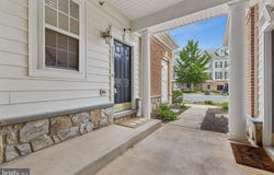 6831 HAMPTON BAY LANE, GAINESVILLE, VA 20155