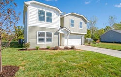 66 Genoa Circle, Commercial Point, OH 43116