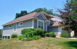 7832 Forestview Drive, Haslett, MI 48840