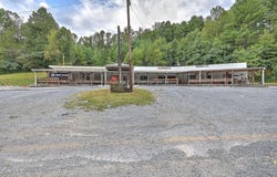 3266 Highway 321, Hampton, TN 37658