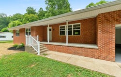 5282 Hale Branch Road, Barboursville, WV 25504